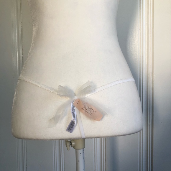 NWT Victoria’s Secret bridal teddy and thong - Picture 6 of 6